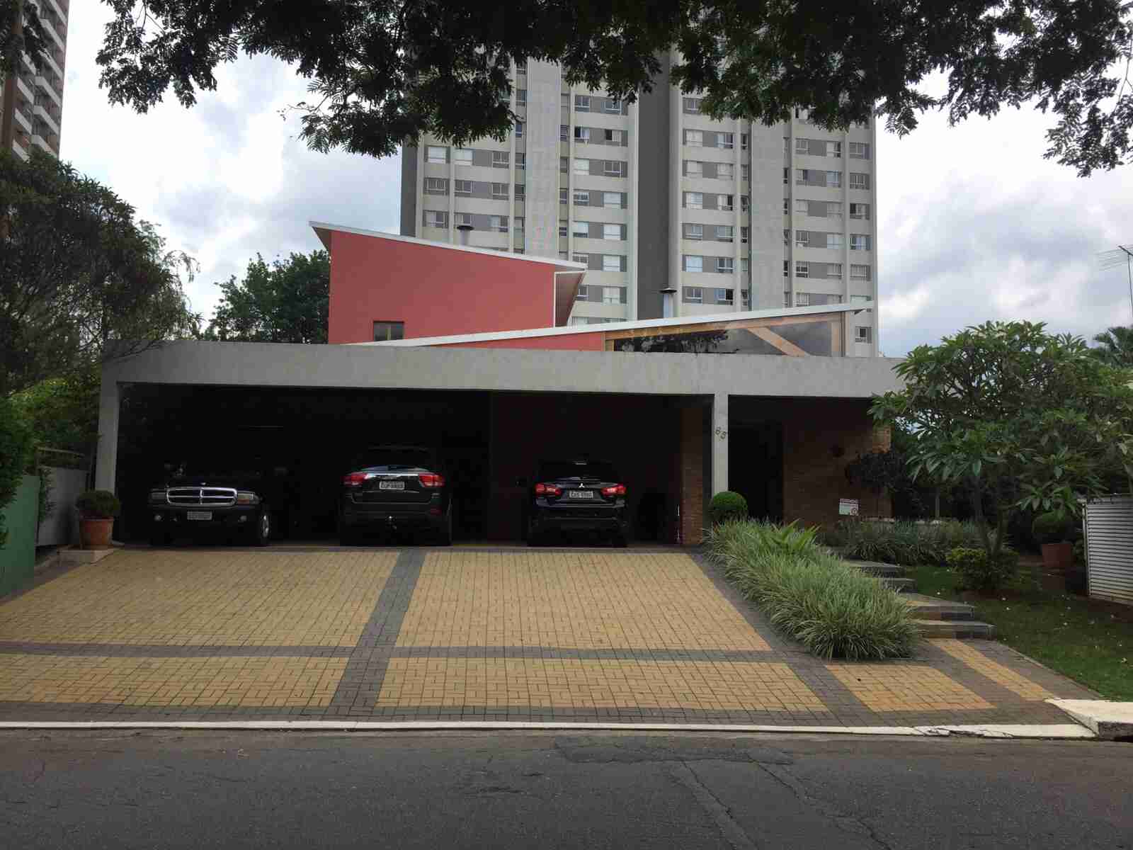 Casa de Condom�nio &nbsp;ALPHAVILLE &nbsp;ALPHAVILLE RESIDENCIAL UM
