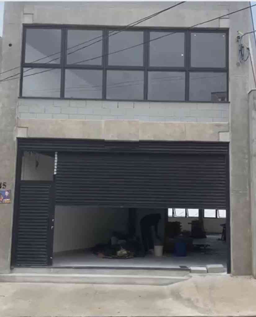 Pr�dio Comercial&nbsp;SANTANA DE PARNAIBA &nbsp;ALPHAVILLE &nbsp;DIVERSOS