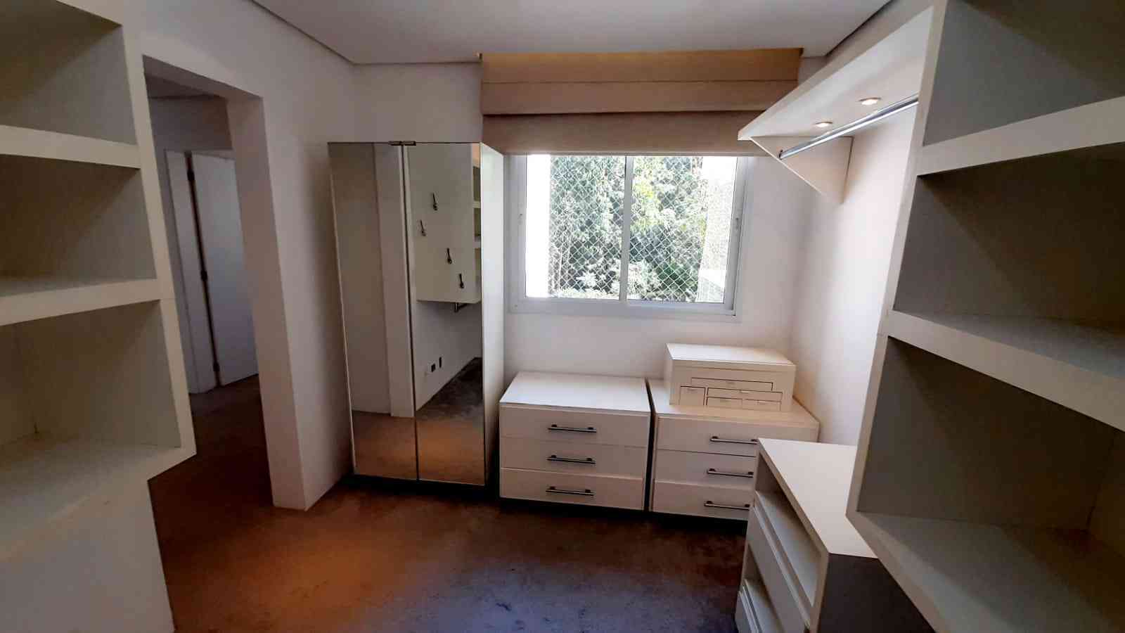 Apartamento&nbsp;SANTANA DE PARNAIBA &nbsp;ALPHAVILLE &nbsp;EREDITHA